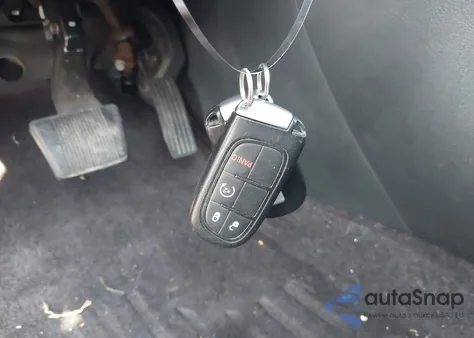 2016 Jeep Cherokee Limited z USA, uszkodzony, nr VIN 1C4PJMDS3GW360319